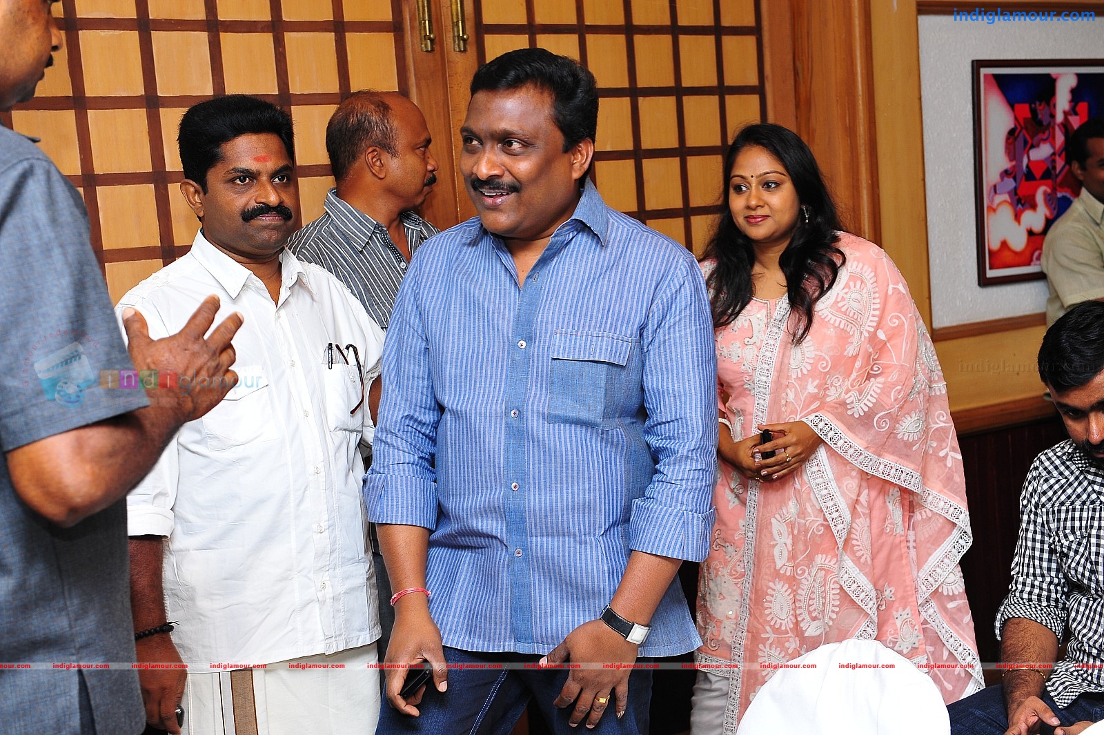 Ardhanari Movie Pooja Event hd photo