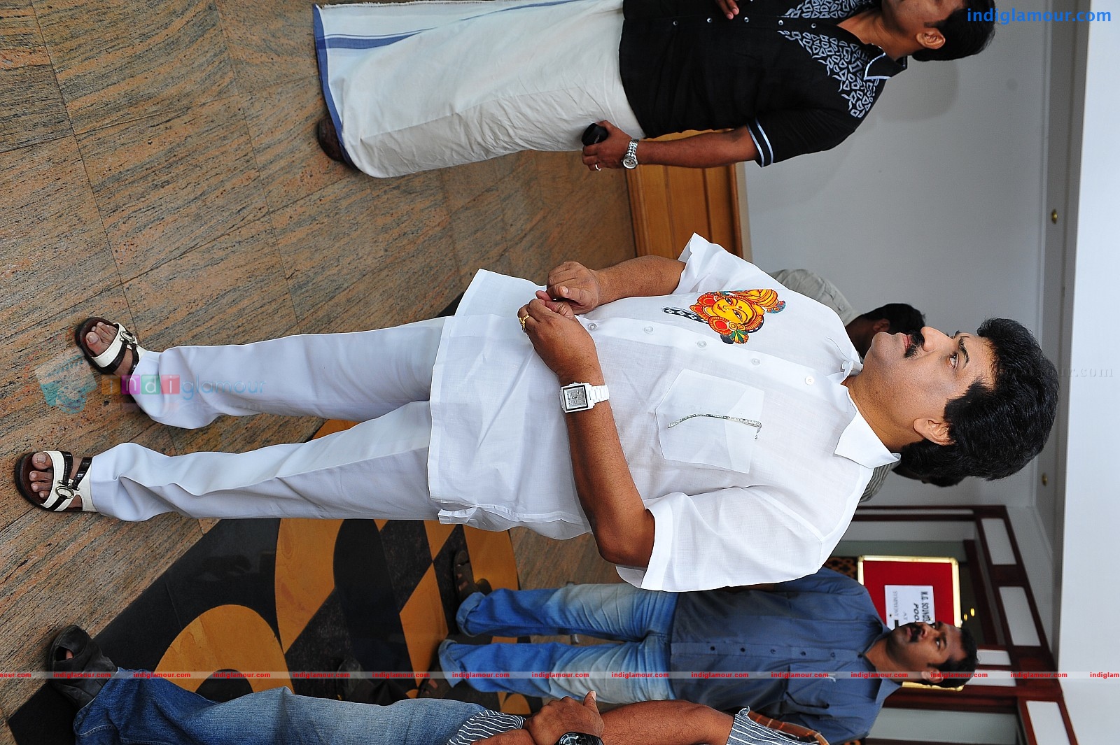 Ardhanari Movie Pooja Event hd photo