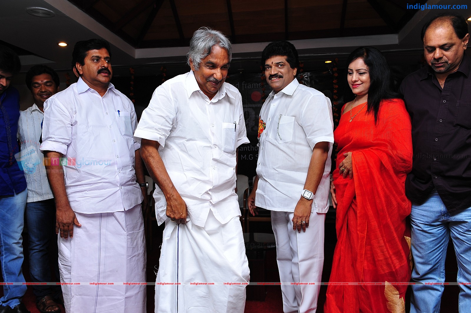 Ardhanari Movie Pooja Event hd photo