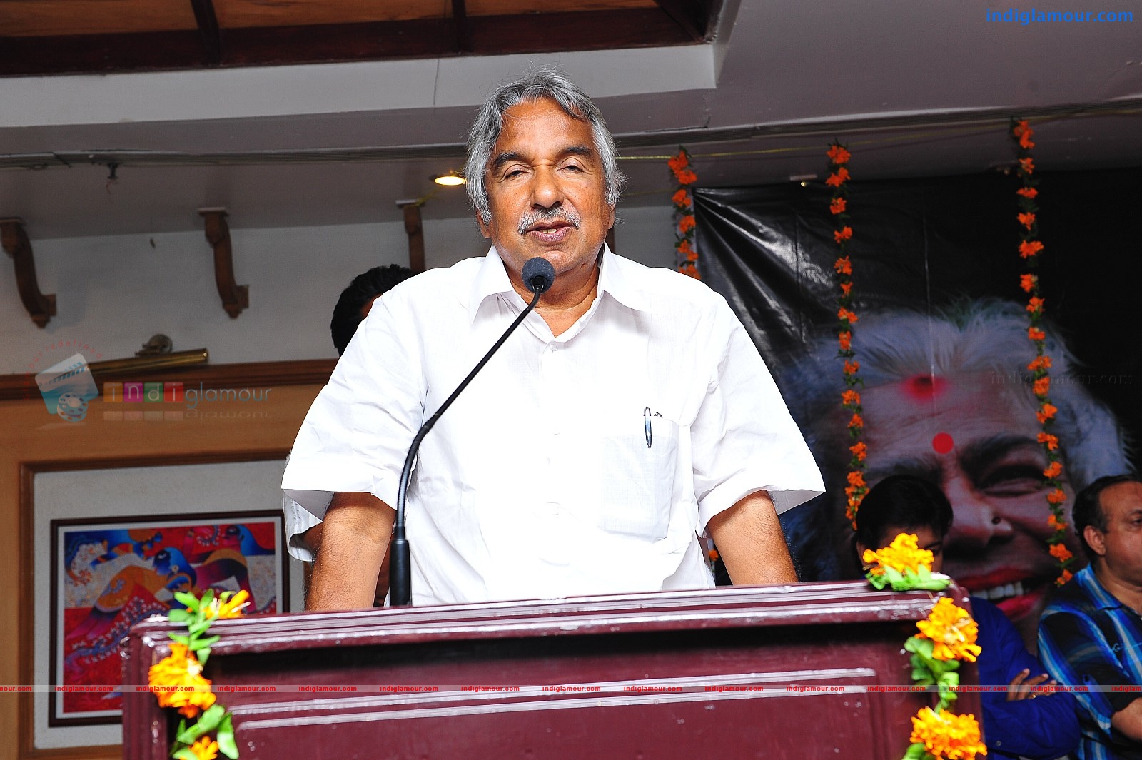 Ardhanari Movie Pooja Event hd photo