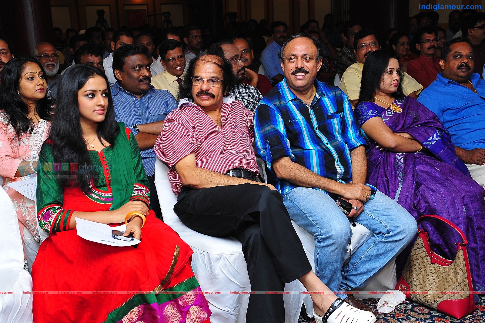 Ardhanari Movie Pooja Event hd photo