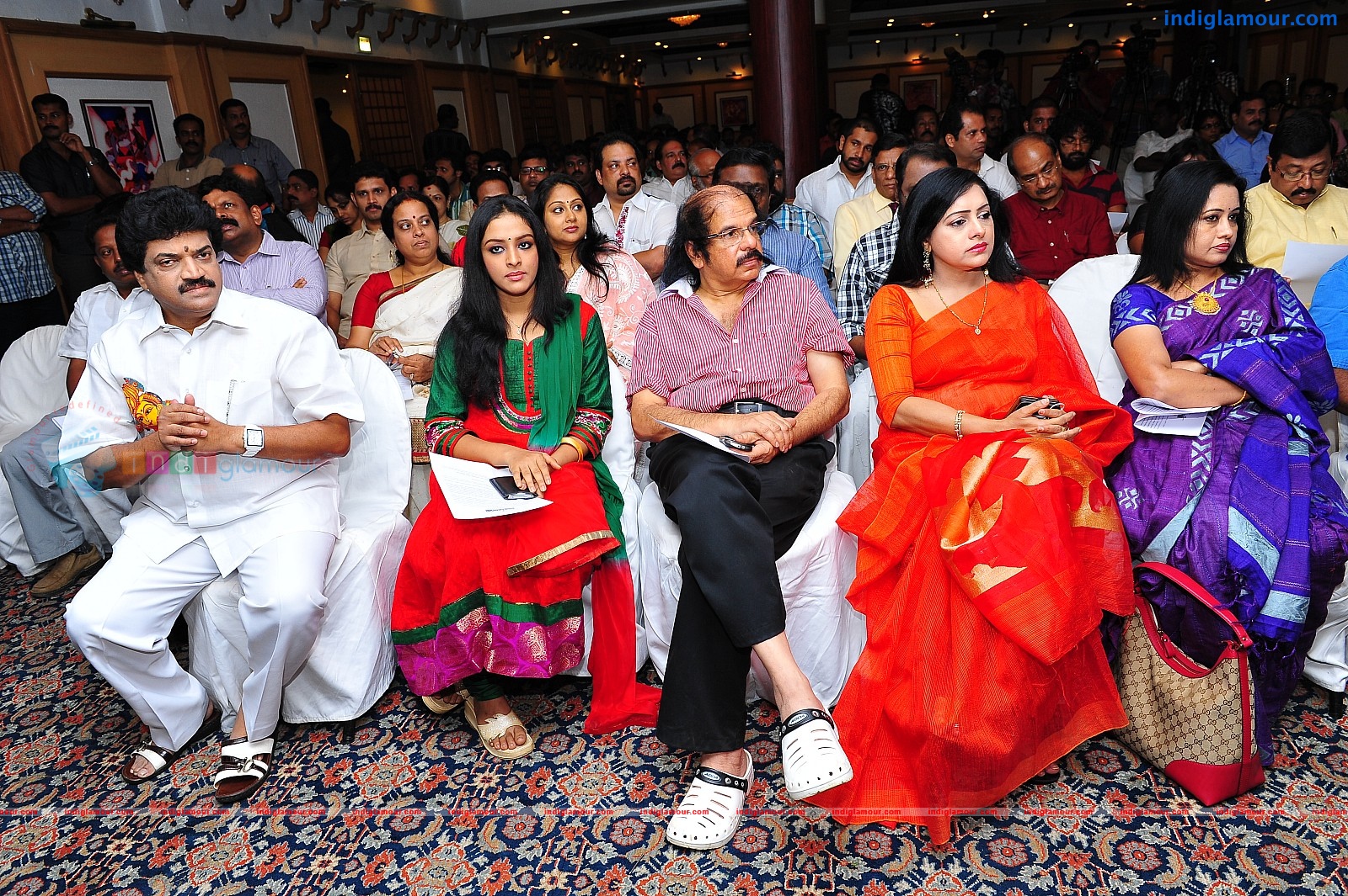 Ardhanari Movie Pooja Event hd photo