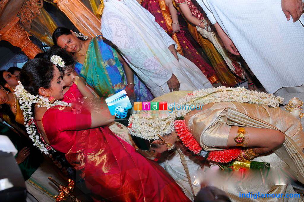 Samvritha Sunil Marriage Photos Event hd photo