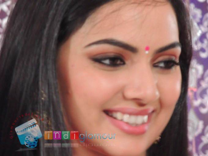 Samvritha Sunil Actress hd photo