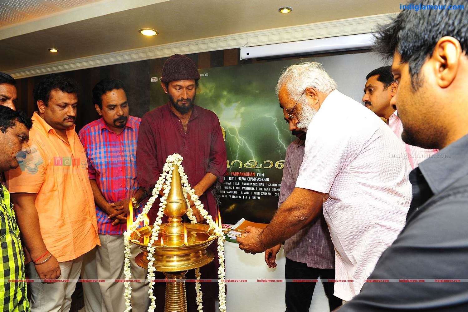 Enne Onnu Parayamo Movie Pooja Photos Event hd photo