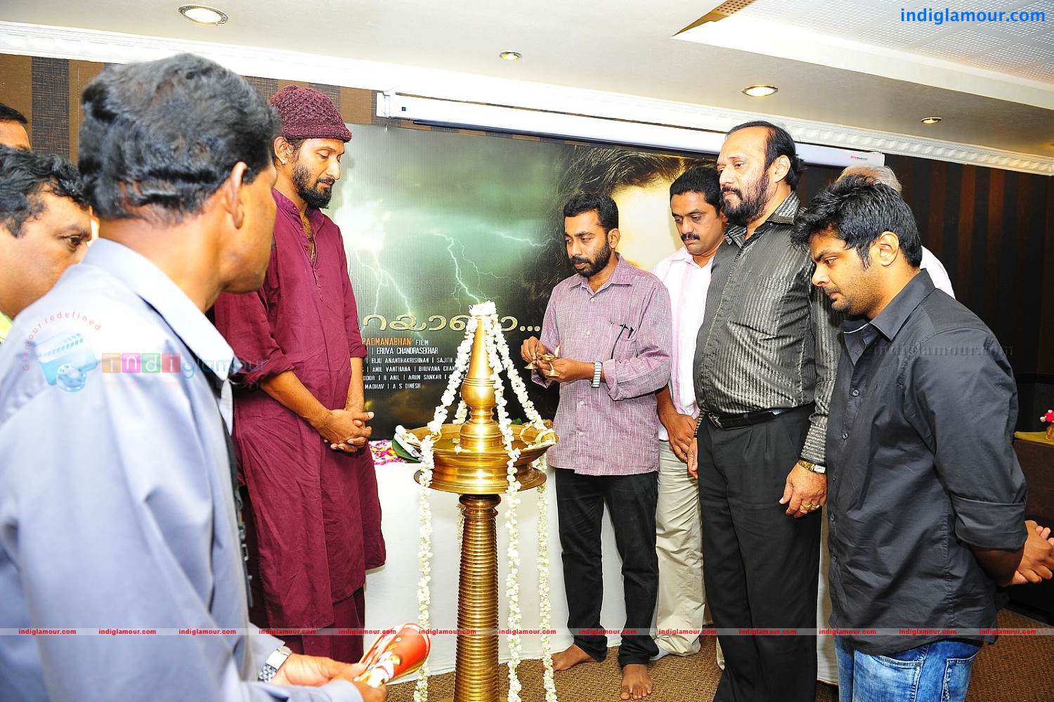 Enne Onnu Parayamo Movie Pooja Photos Event hd photo