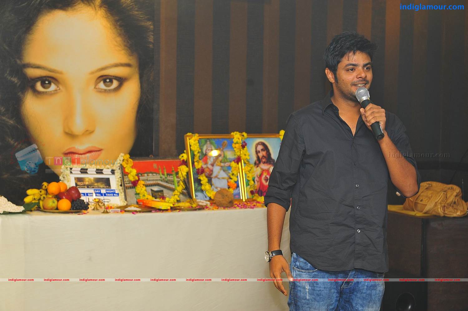 Enne Onnu Parayamo Movie Pooja Photos Event hd photo