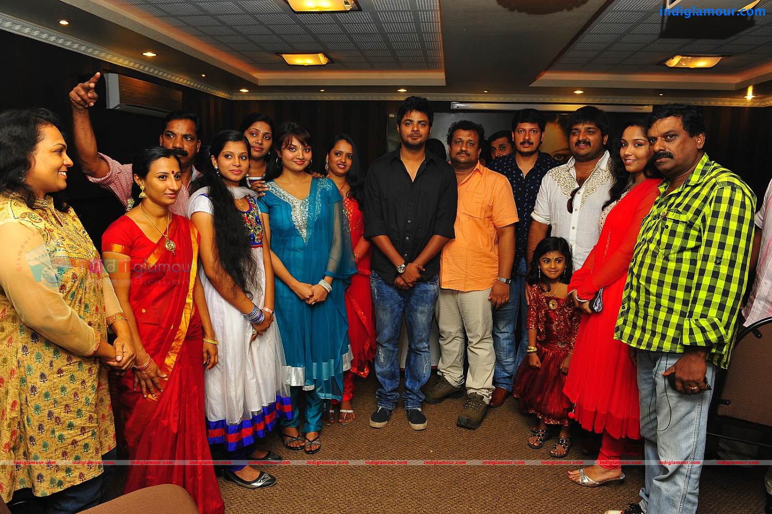 Enne Onnu Parayamo Movie Pooja Photos Event hd photo