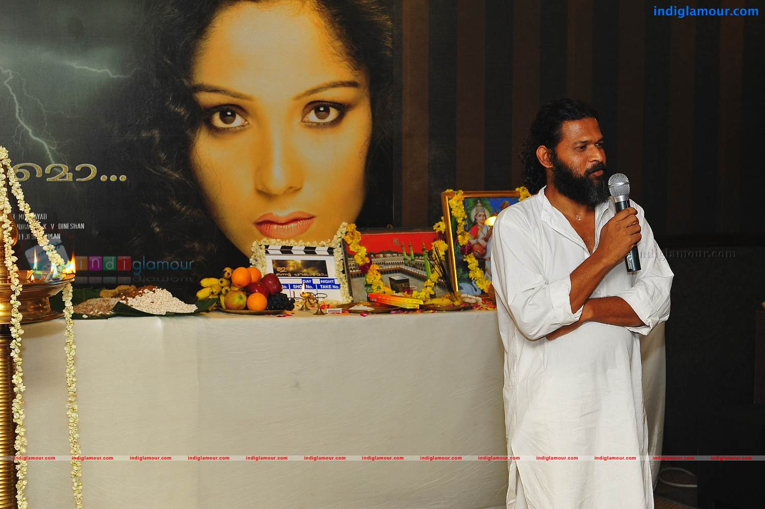Enne Onnu Parayamo Movie Pooja Photos Event hd photo