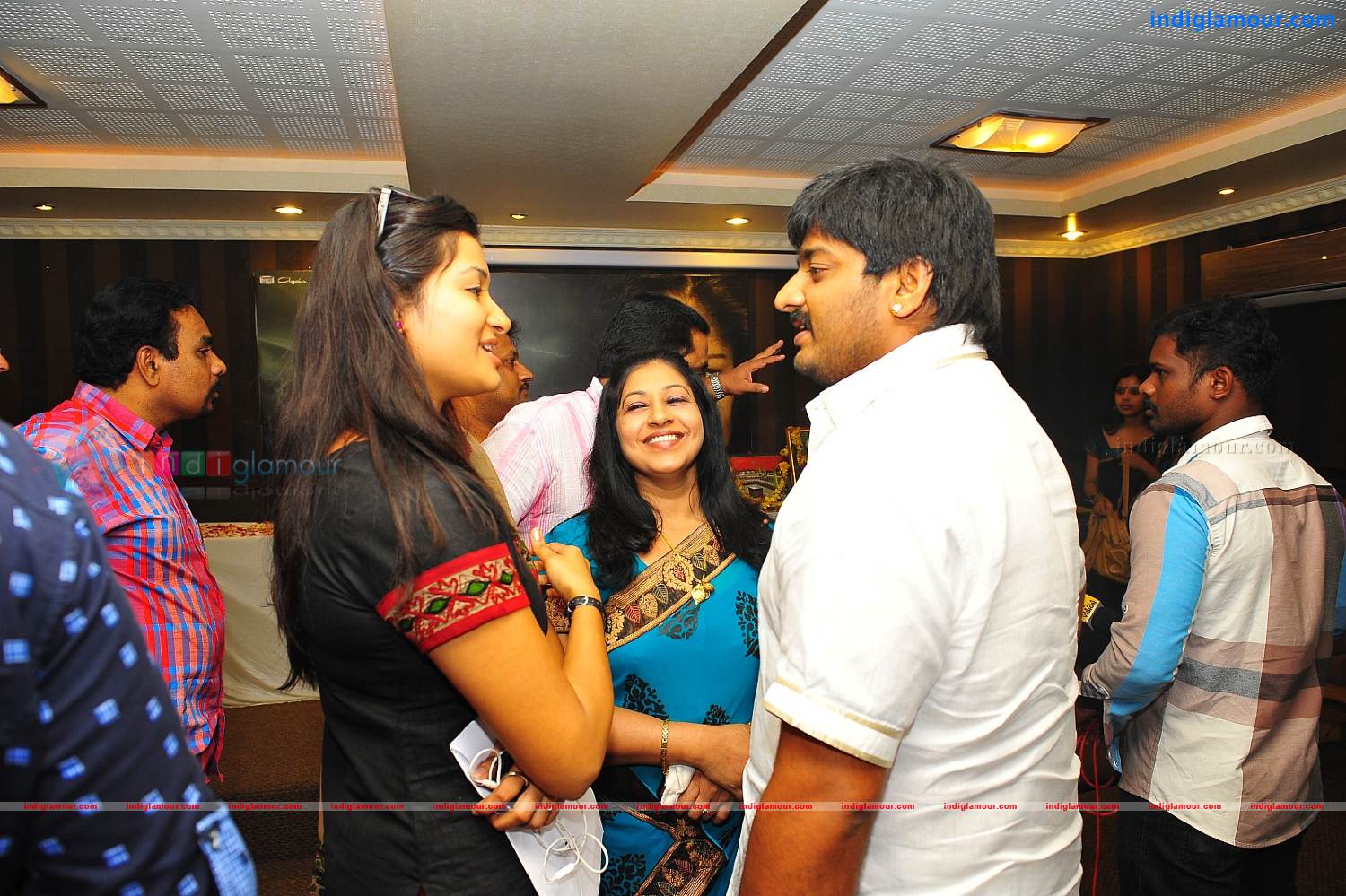 Enne Onnu Parayamo Movie Pooja Photos Event hd photo
