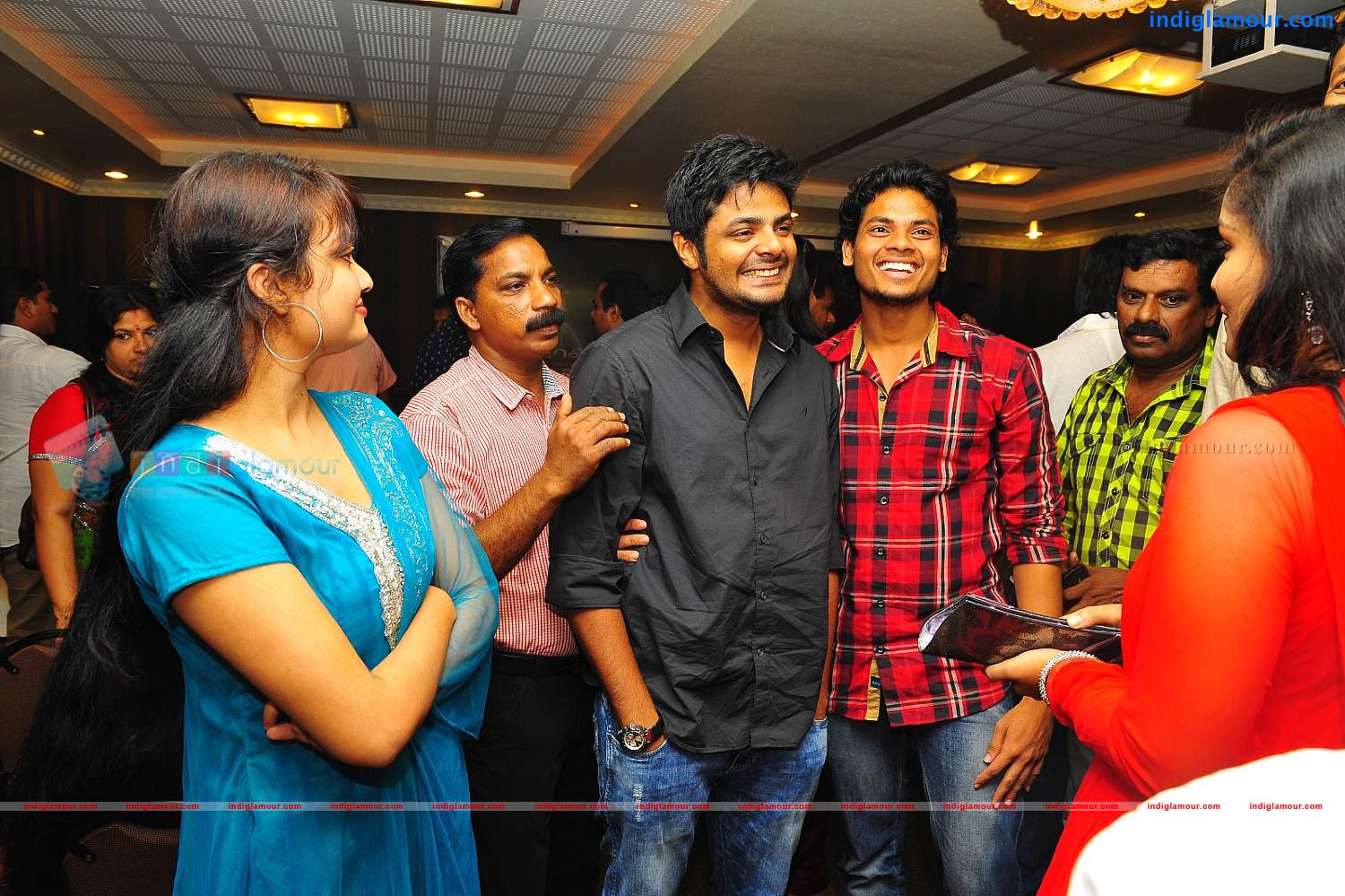 Enne Onnu Parayamo Movie Pooja Photos Event hd photo