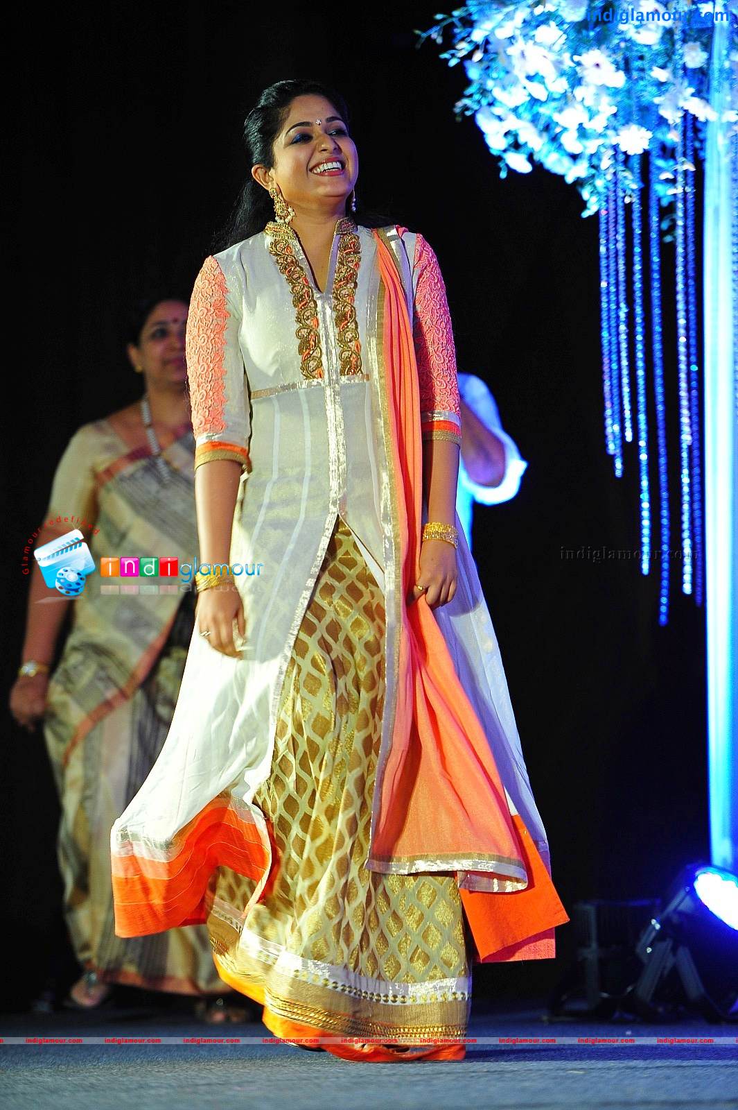 Samvritha Sunil Reception Event hd photo