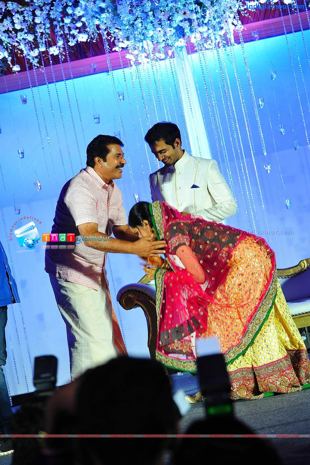 Samvritha Sunil Reception Event hd photo