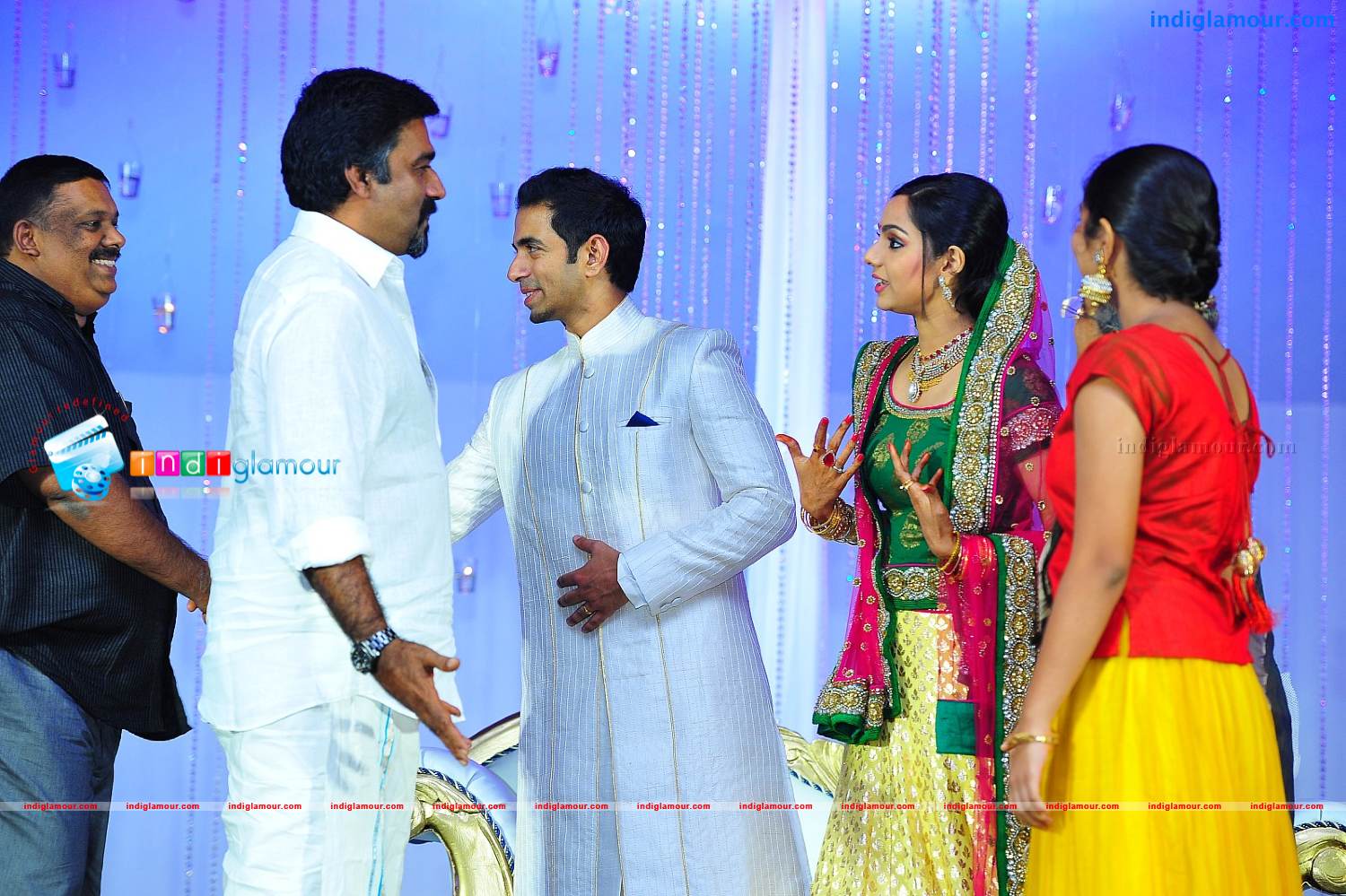 Samvritha Sunil Reception Event hd photo
