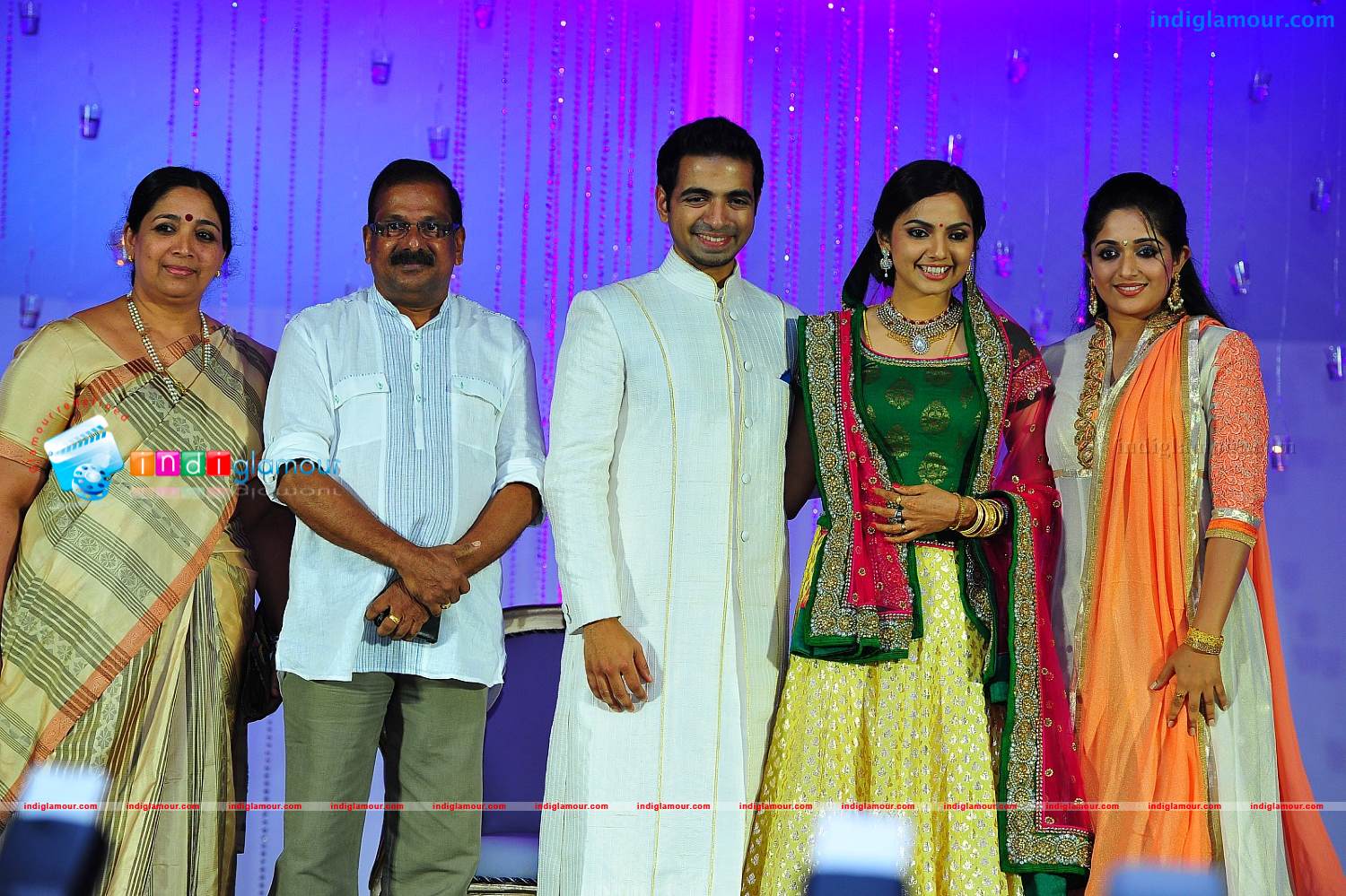 Samvritha Sunil Reception Event hd photo