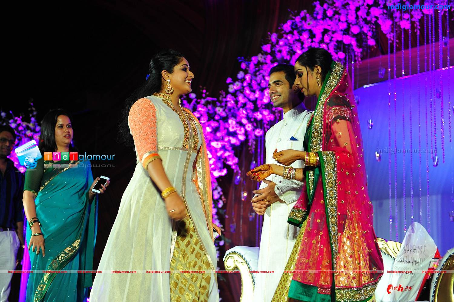 Samvritha Sunil Reception Event hd photo