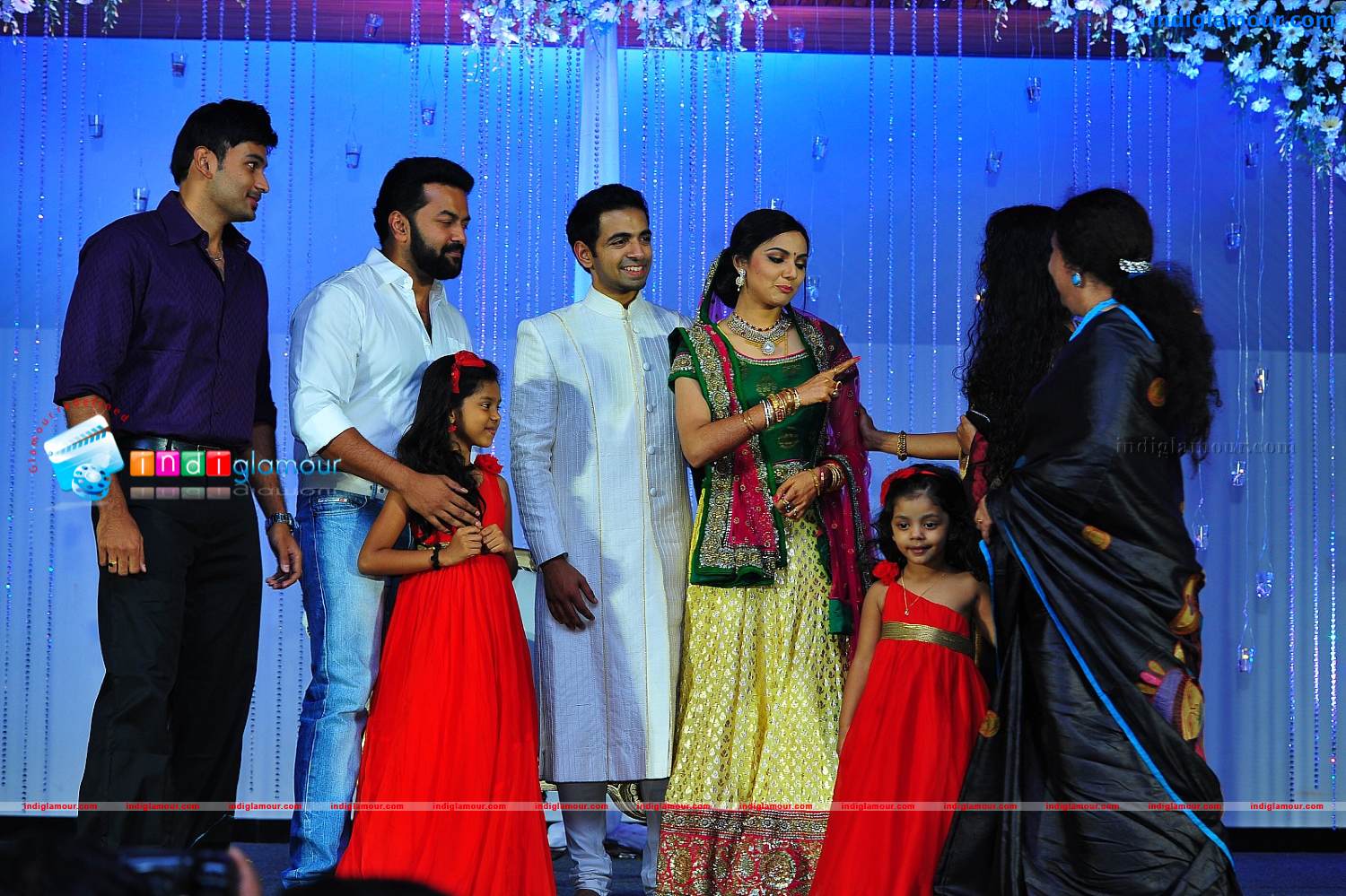 Samvritha Sunil Reception Event hd photo