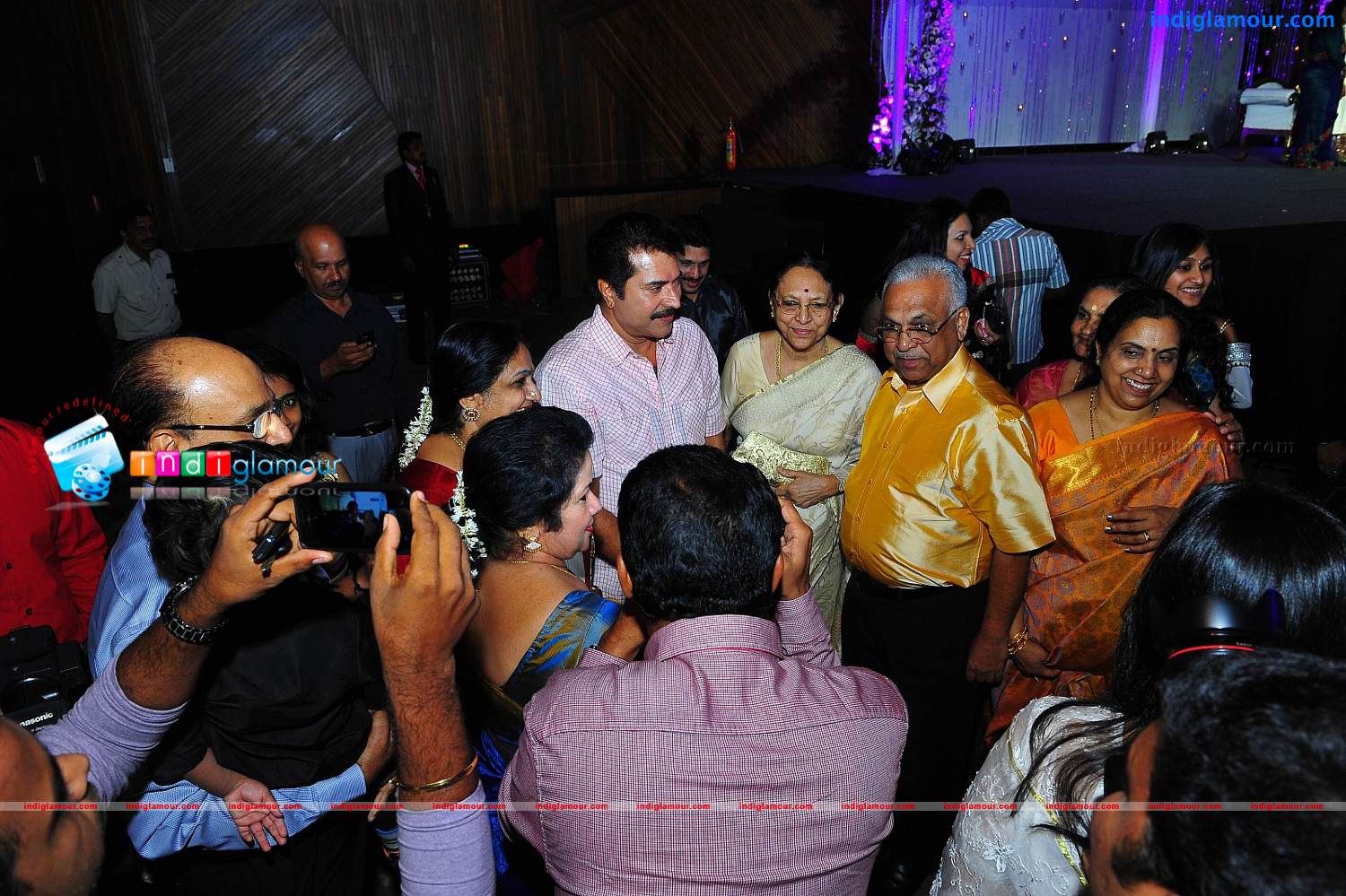 Samvritha Sunil Reception Event hd photo