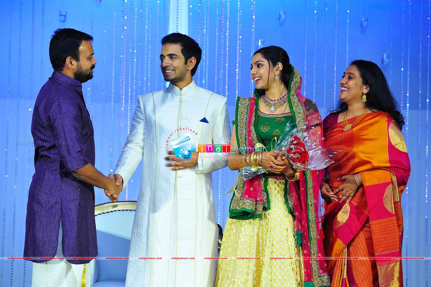 Samvritha Sunil Reception Photos Event hd photo