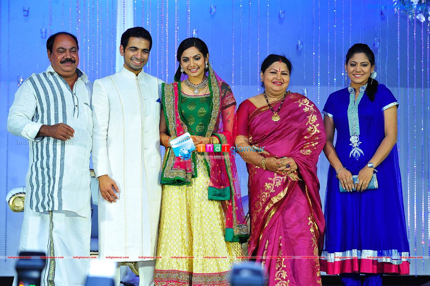 Samvritha Sunil Reception Photos Event hd photo