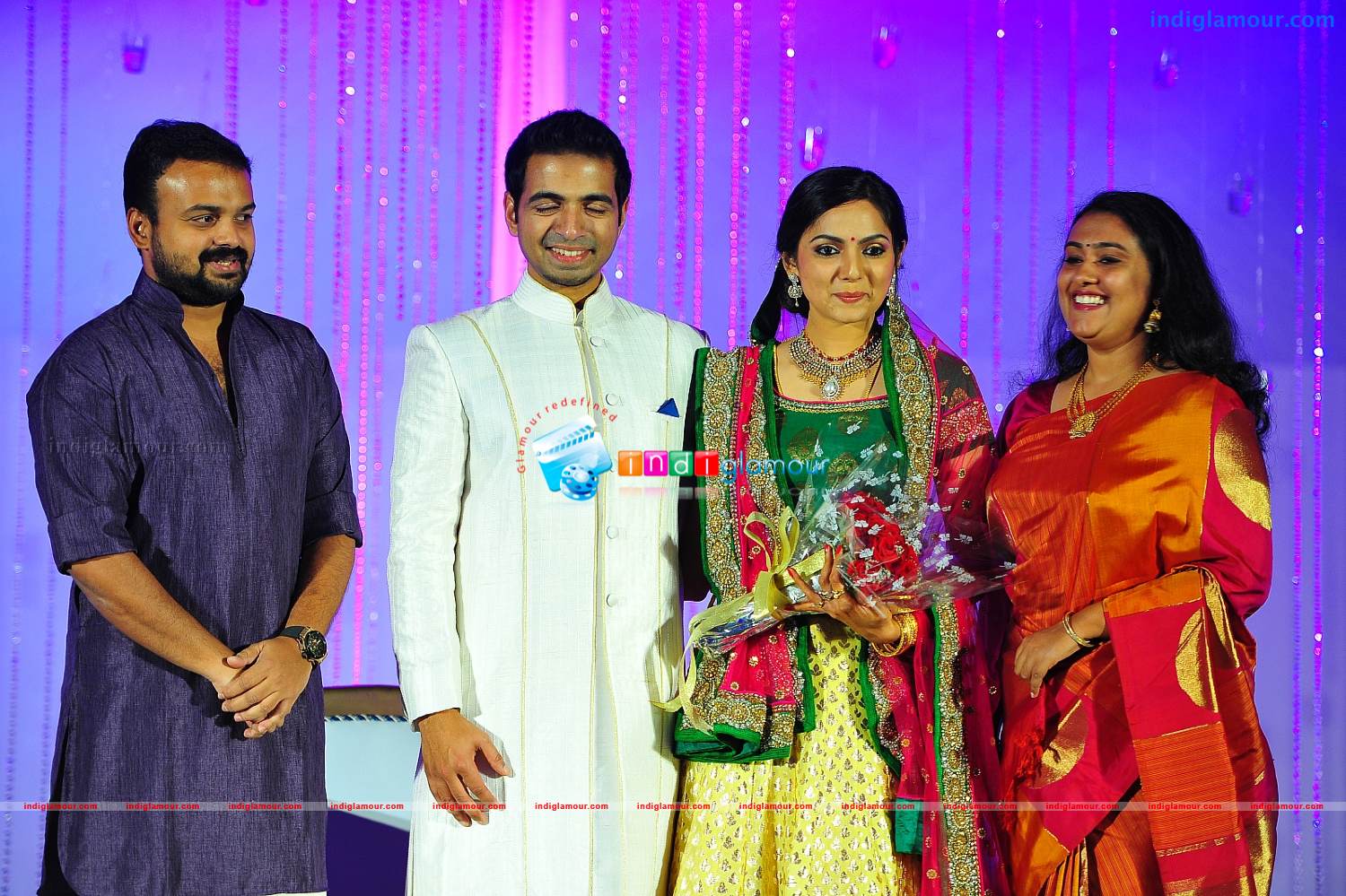 Samvritha Sunil Reception Photos Event hd photo