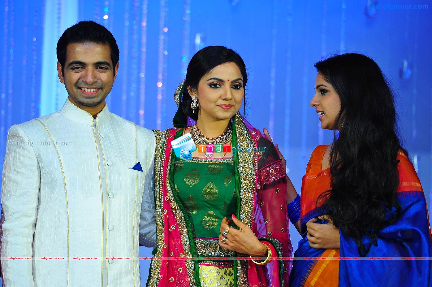 Samvritha Sunil Reception Photos Event hd photo