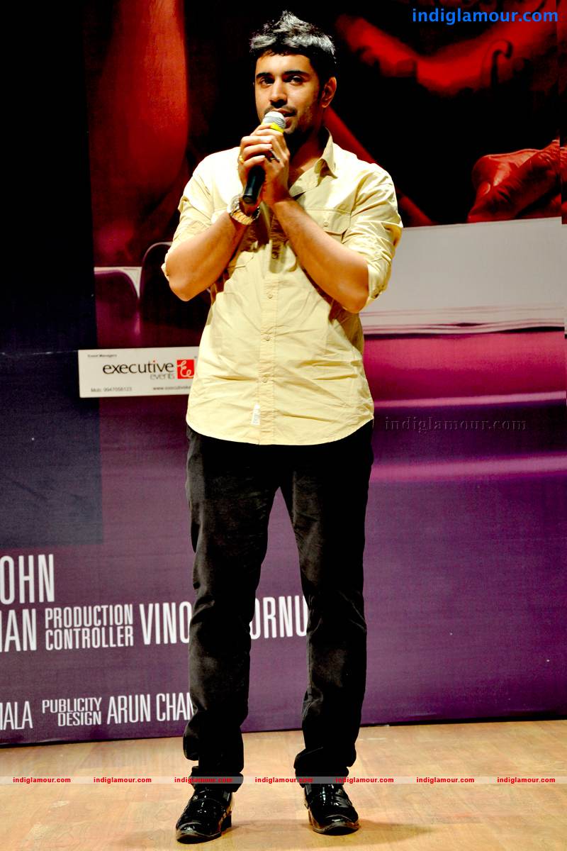 Thattathin Marayathu 100 Days Celebration Event hd photo