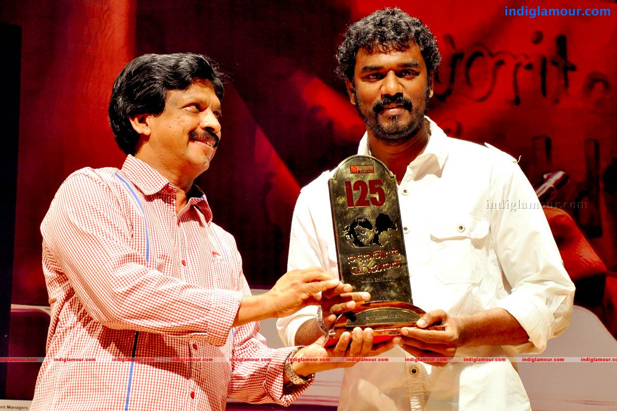 Thattathin Marayathu 100 Days Celebration Event hd photo