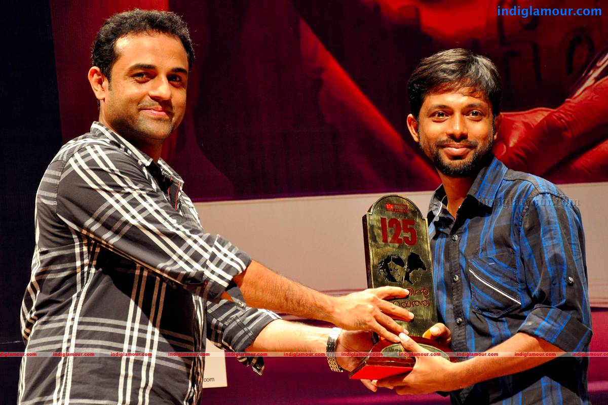 Thattathin Marayathu 100 Days Celebration Event hd photo