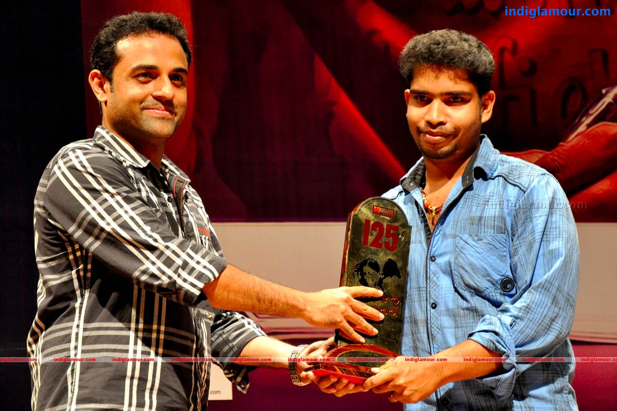 Thattathin Marayathu 100 Days Celebration Event hd photo