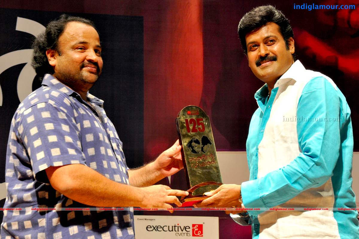 Thattathin Marayathu 100 Days Celebration Event hd photo