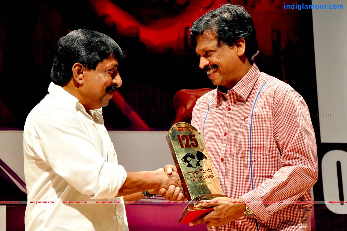 Thattathin Marayathu 100 Days Celebration Event hd photo