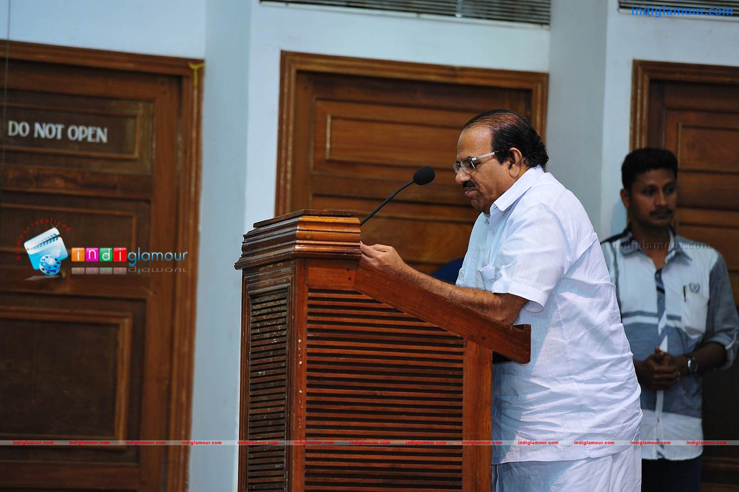 Vasanthathinte Kanal Vazhikal Event hd photo