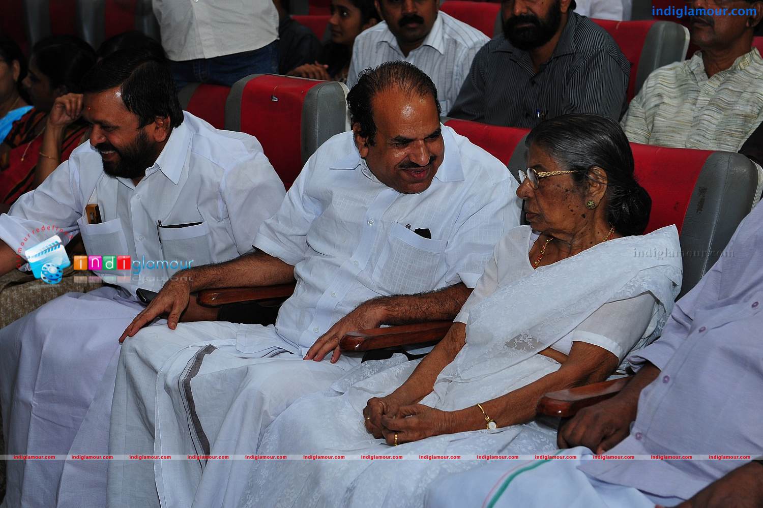Vasanthathinte Kanal Vazhikal Event hd photo