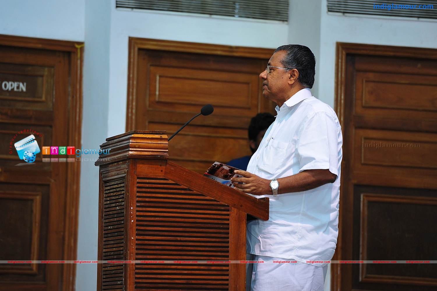 Vasanthathinte Kanal Vazhikal Event hd photo