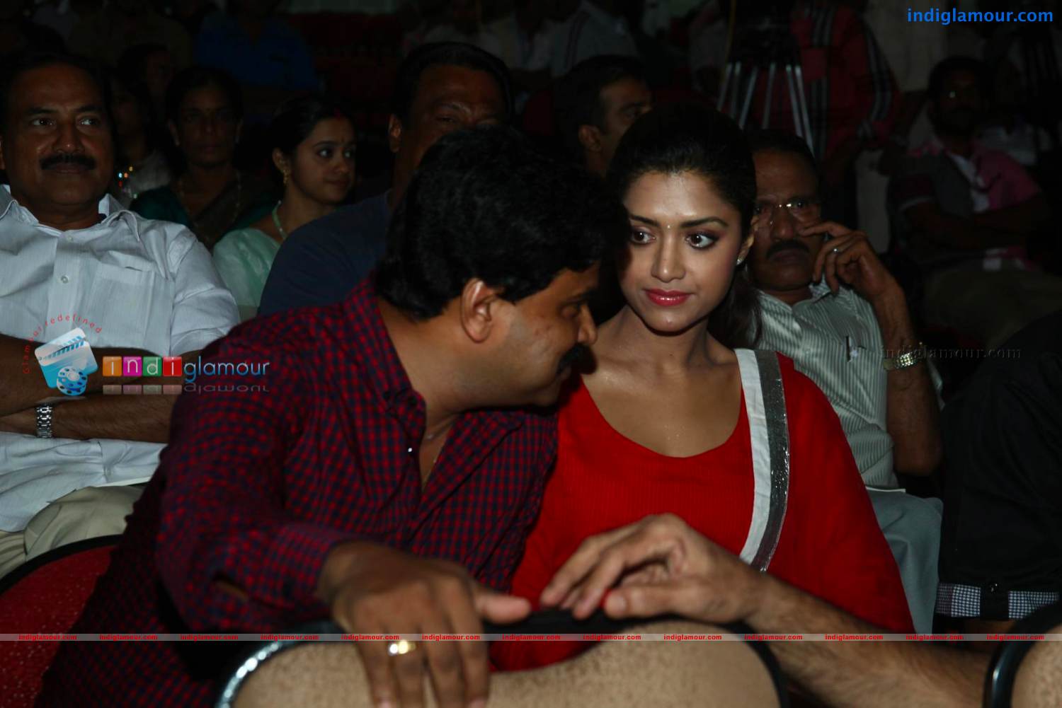My Boss Trailer Release Stills Event hd photo