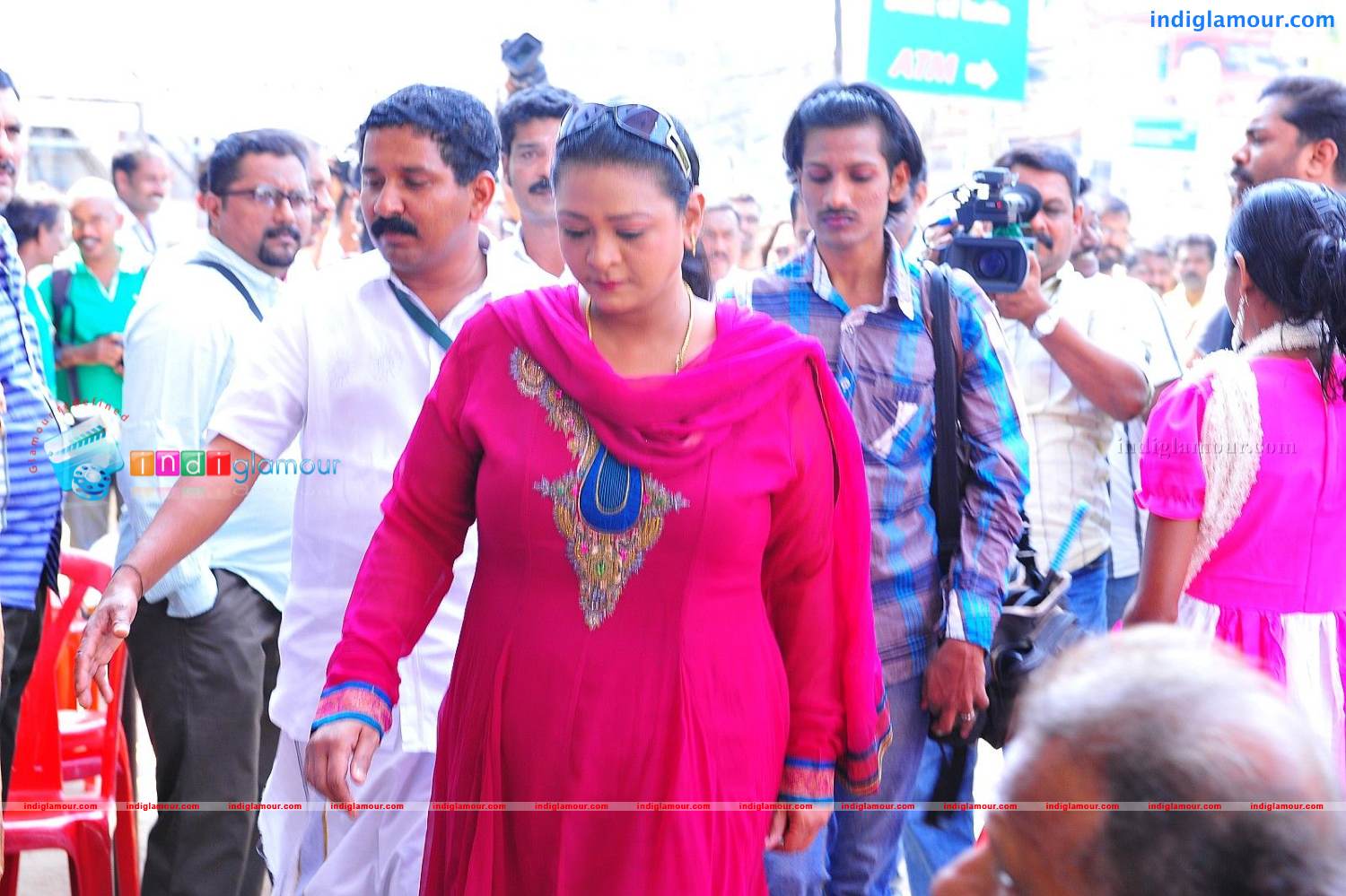 Neelakurinji Poothu Movie Pooja Event hd photo