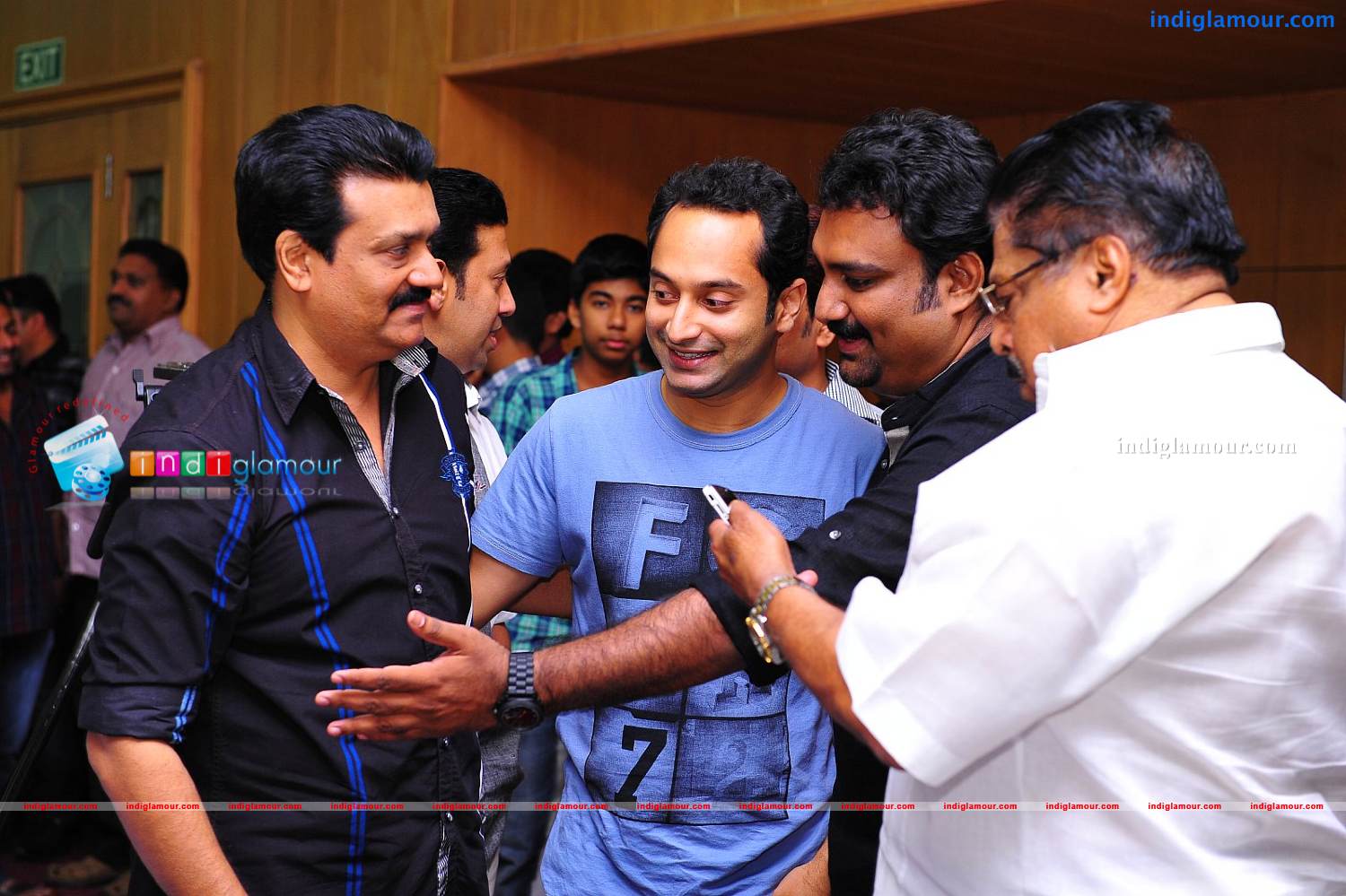 Natholi Oru Cheriya Meenalla Audio Launch Event hd photo