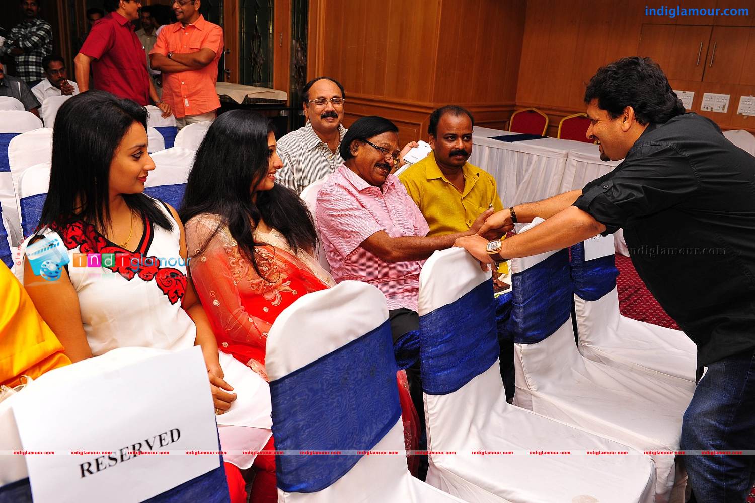 Natholi Oru Cheriya Meenalla Music Lunch Event hd photo