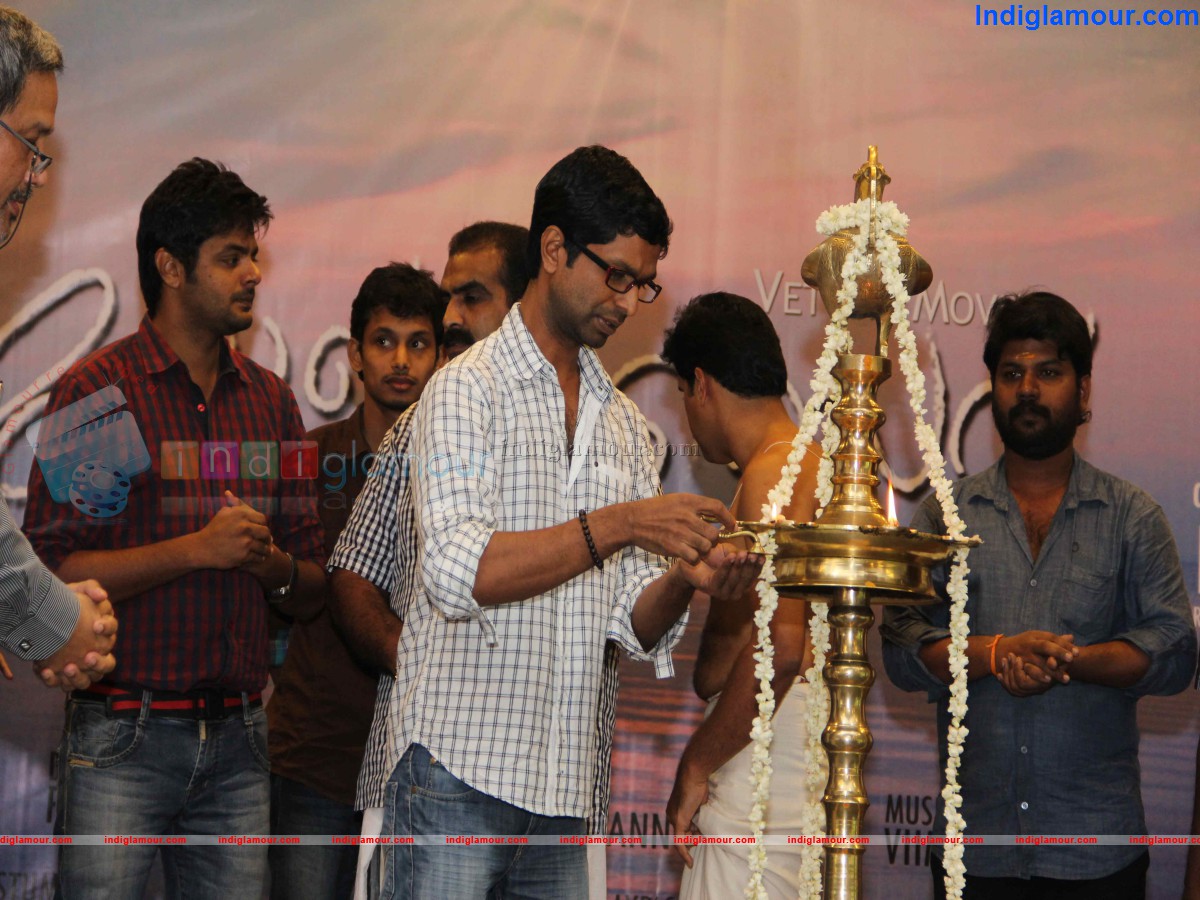 Long Site Movie Pooja Event hd photo
