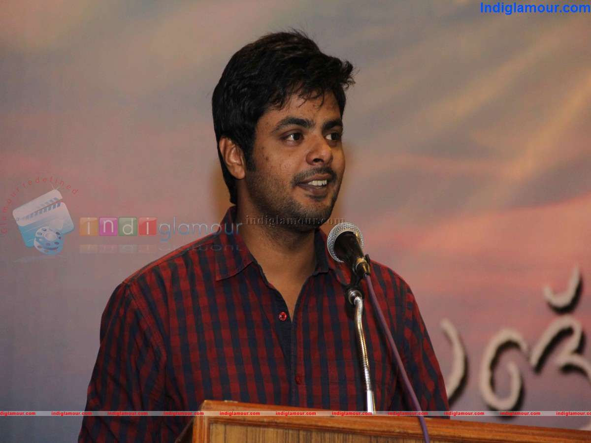 Long Site Movie Pooja Event hd photo