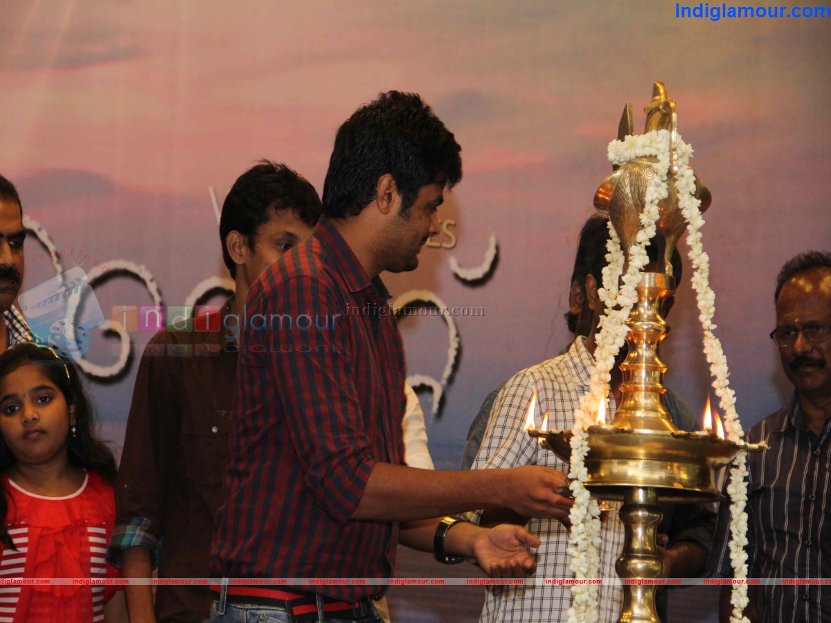 Long Site Movie Pooja Event hd photo