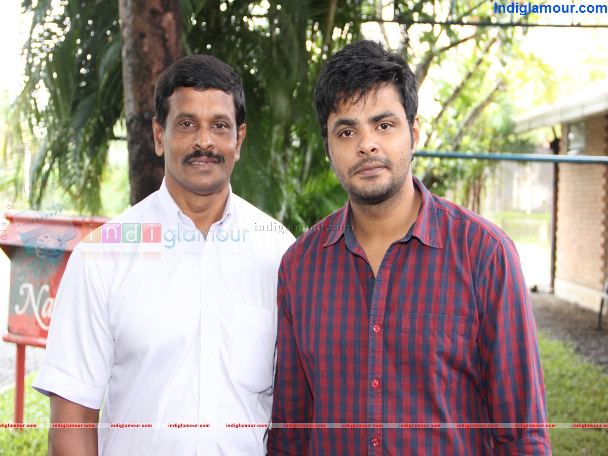 Long Site Movie Pooja Event hd photo