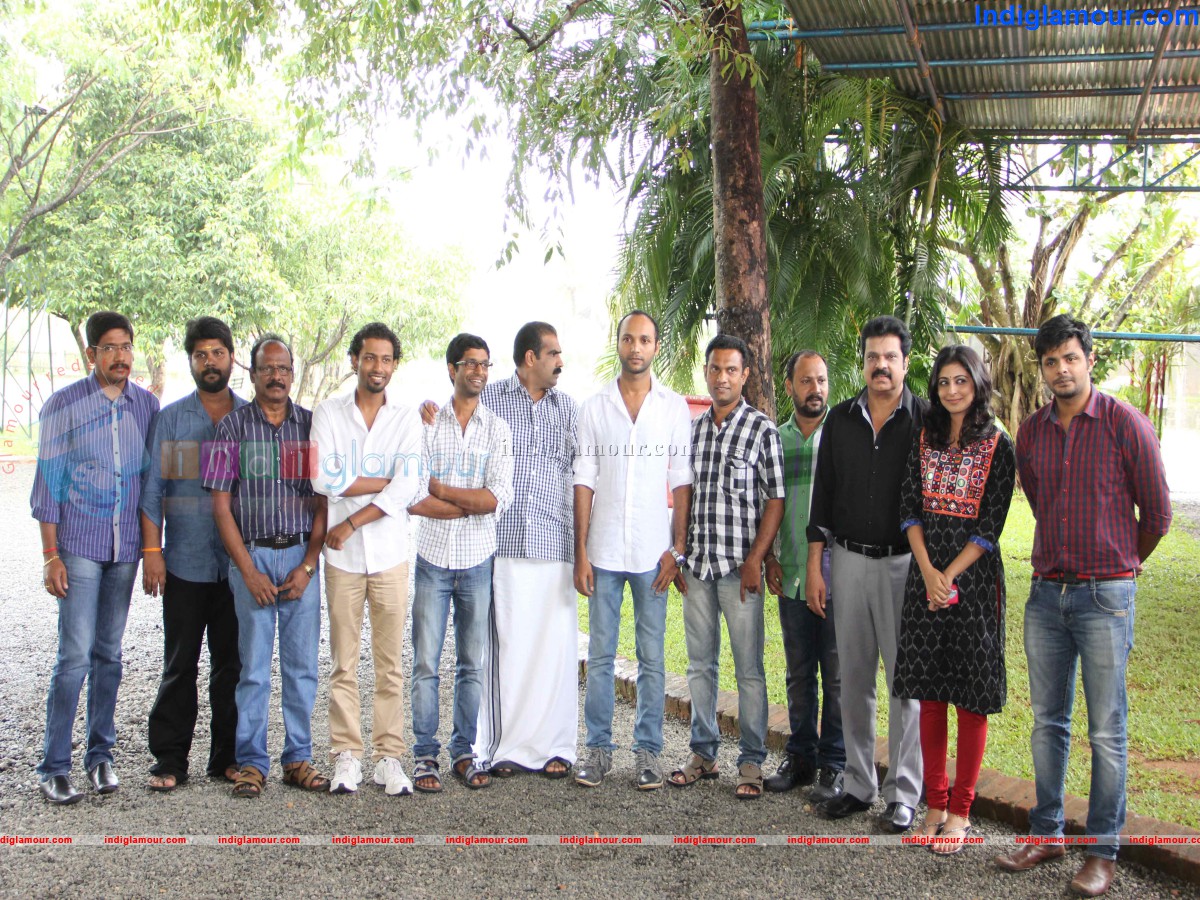 Long Site Movie Pooja Event hd photo