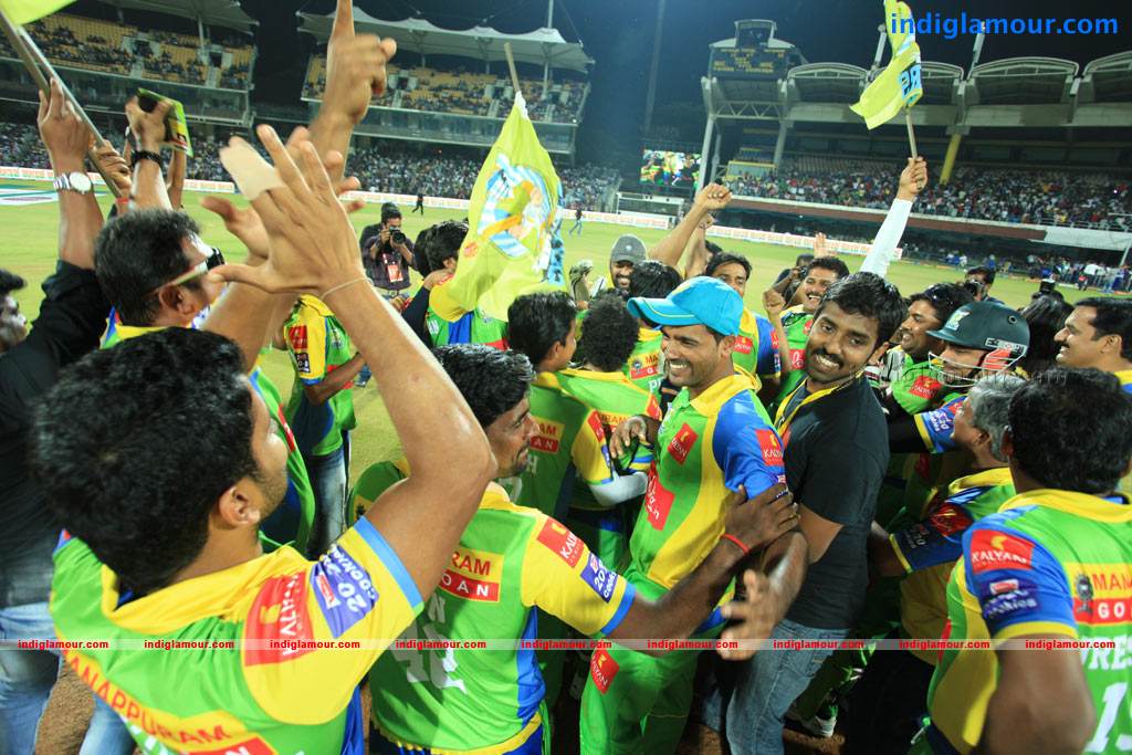 Kerala Strikers Vs Karnataka Bulldozers Match Stills Event hd photo