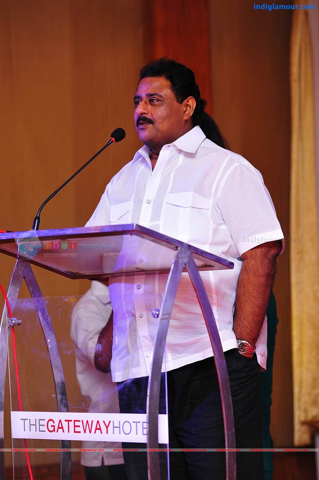 Arikil Oraal Movie Pooja Photos Event hd photo