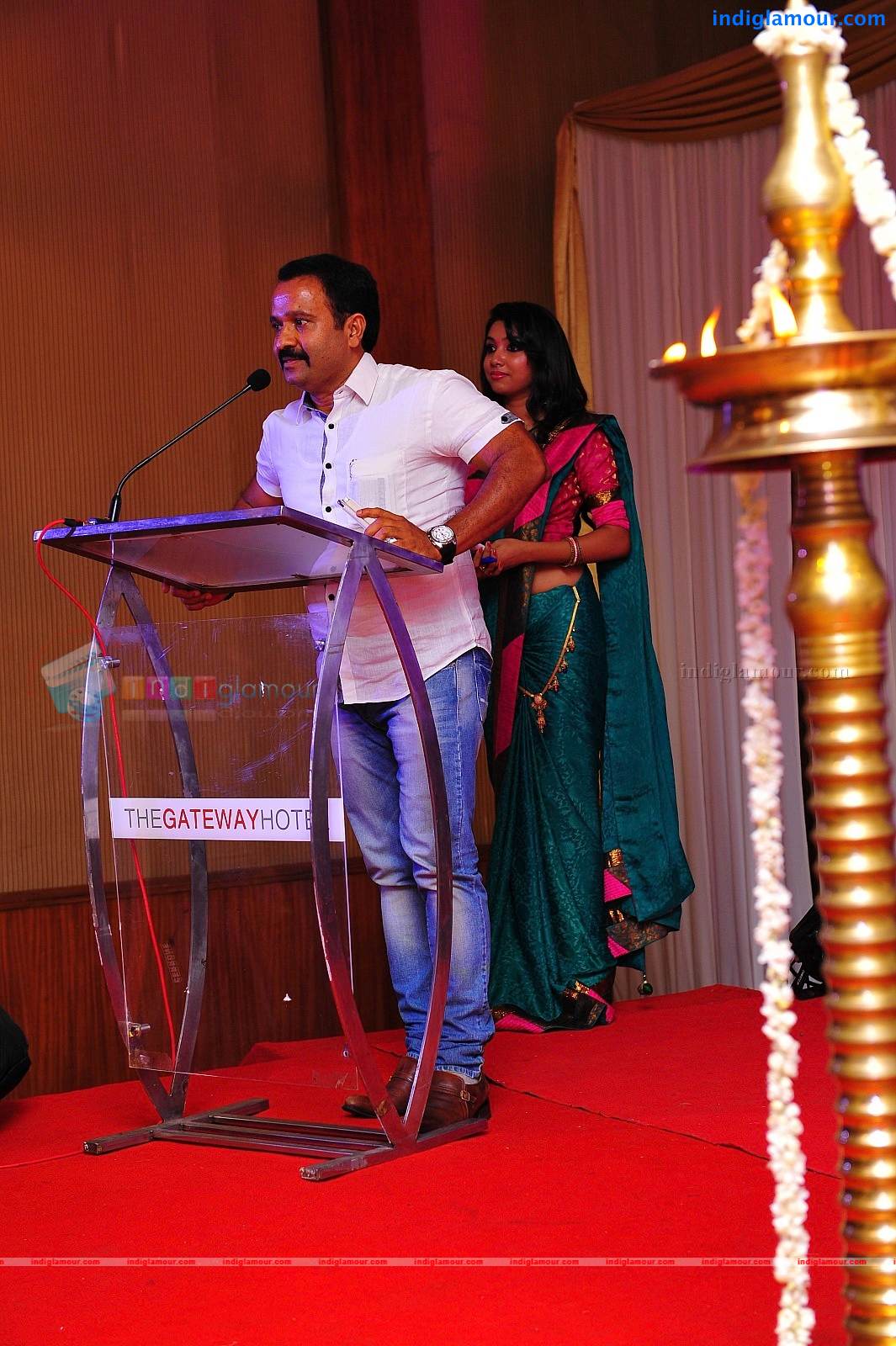 Arikil Oraal Movie Pooja Photos Event hd photo