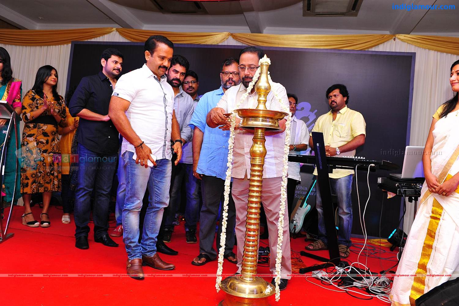 Arikil Oraal Movie Pooja Photos Event hd photo