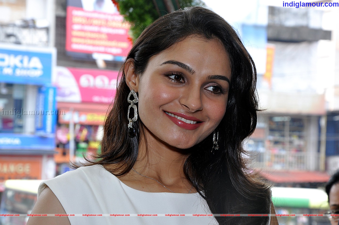 Andrea at Josco Diamond showroom inaguration Trivandrum Event hd photo