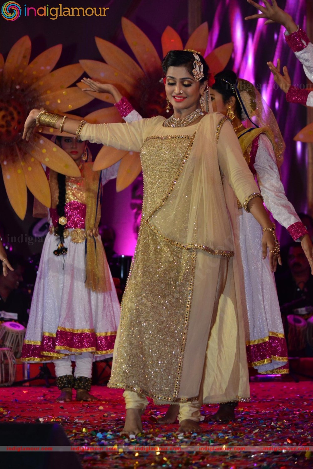 Vismaya Gaana Sandhya Event Event hd photo